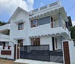 House for sale in Angamaly, Mookkannoor
